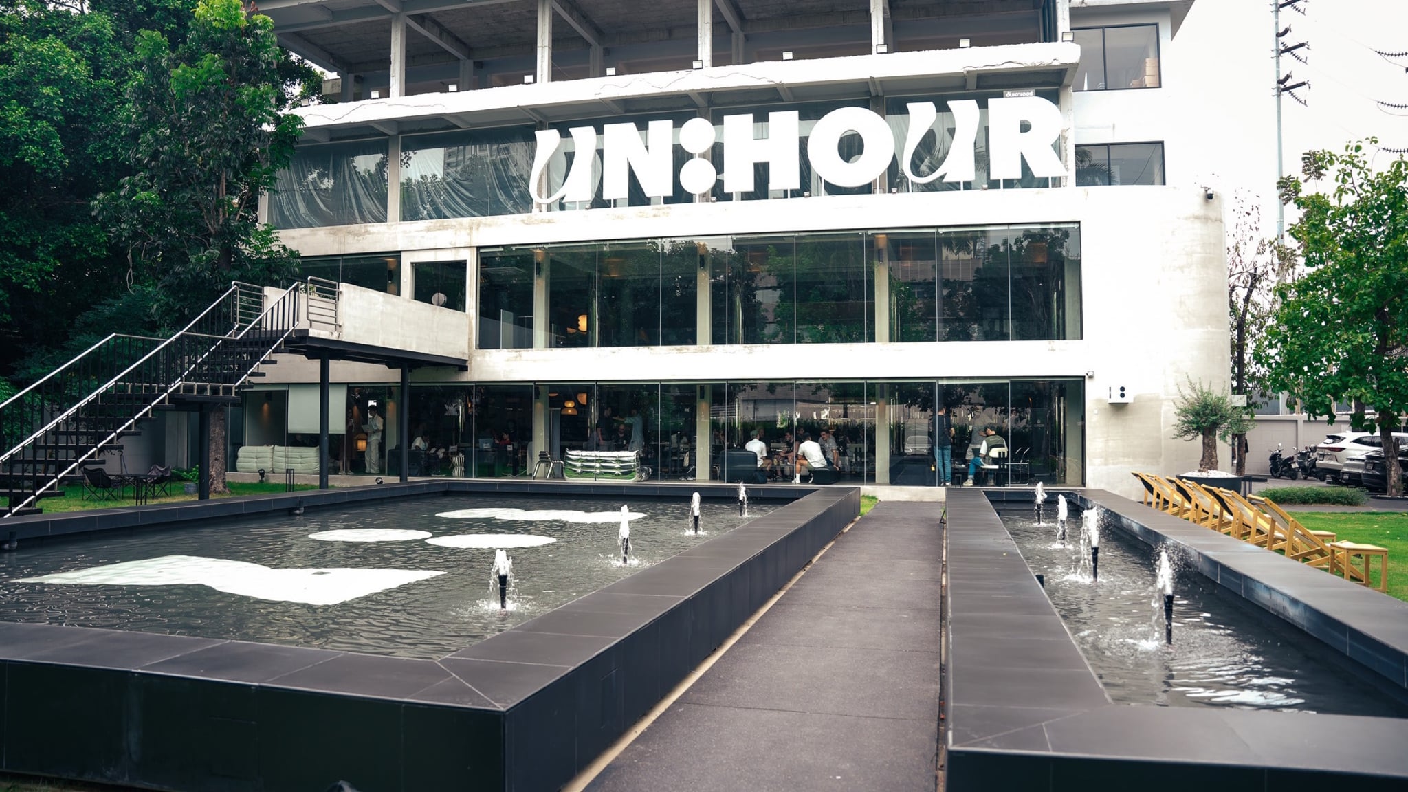 Issa Compass Supports Café Cursor Bangkok at UN:HOUR