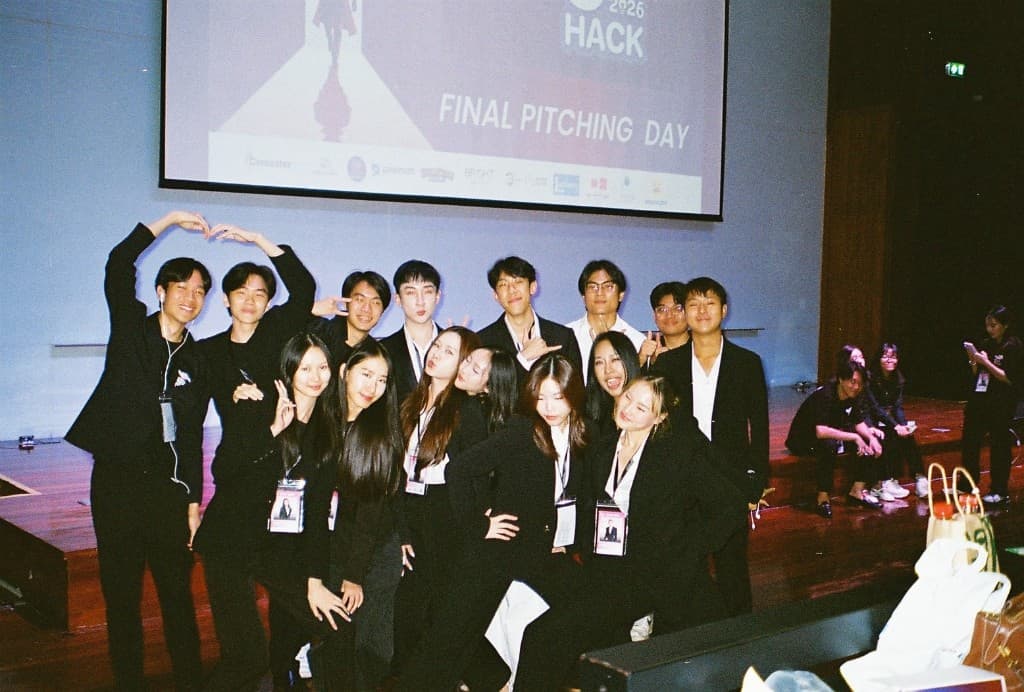 A UniHack 2026 team posing together on Final Pitching Day